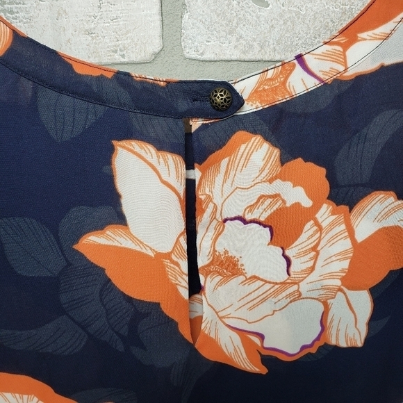 CABI Floral Tiered Short Sleeve Blouse Size S - Picture 3 of 13